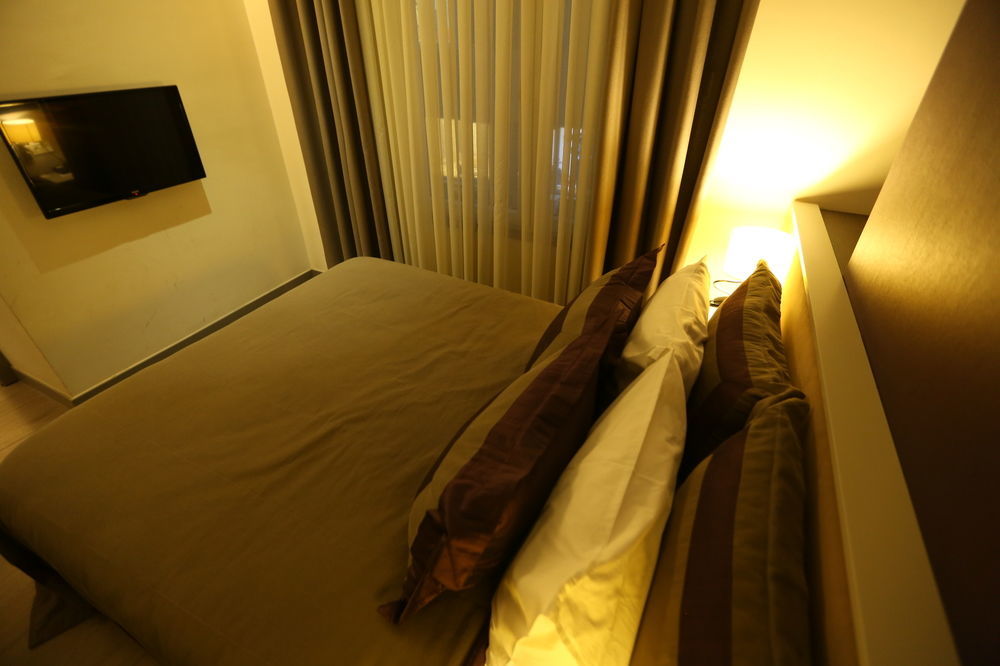 Molton Hotel Nisantasi Istanbul Bagian luar foto